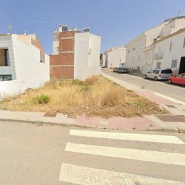 Solar de 127m2 – Edificable 300m2 – Olvera Cadiz